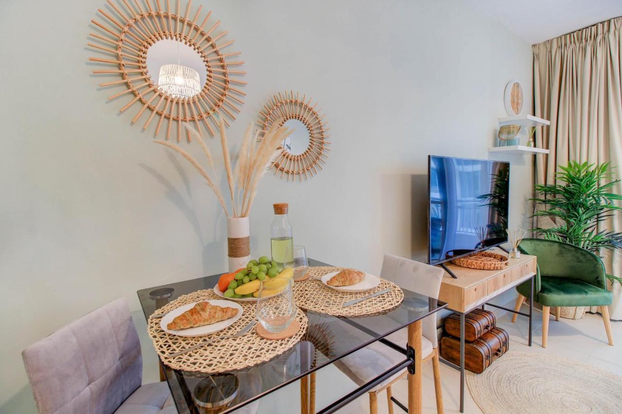 Durrani Homes - Luxurious Studio Near Dubai Mall With Pool View Buitenkant foto