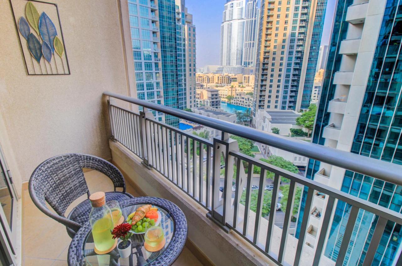 Durrani Homes - Luxurious Studio Near Dubai Mall With Pool View Buitenkant foto