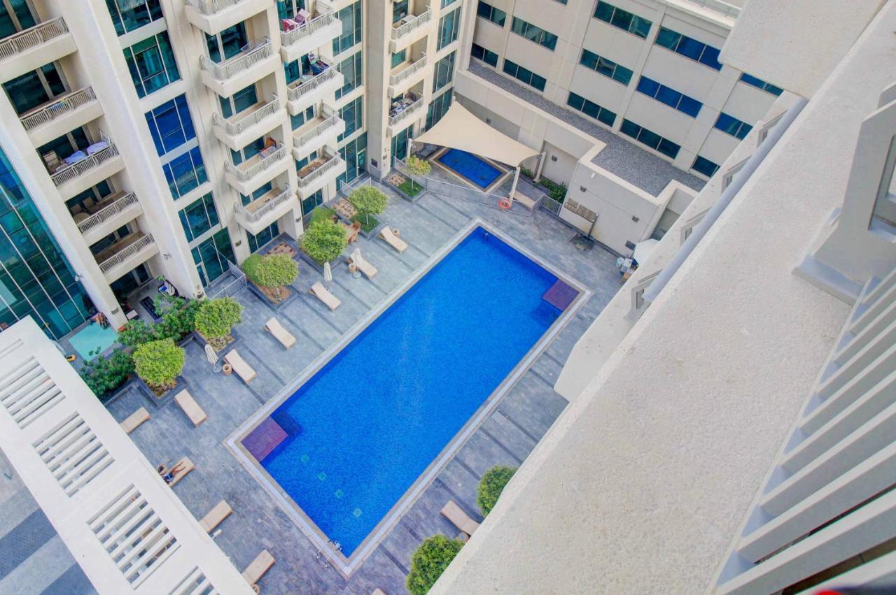 Durrani Homes - Luxurious Studio Near Dubai Mall With Pool View Buitenkant foto